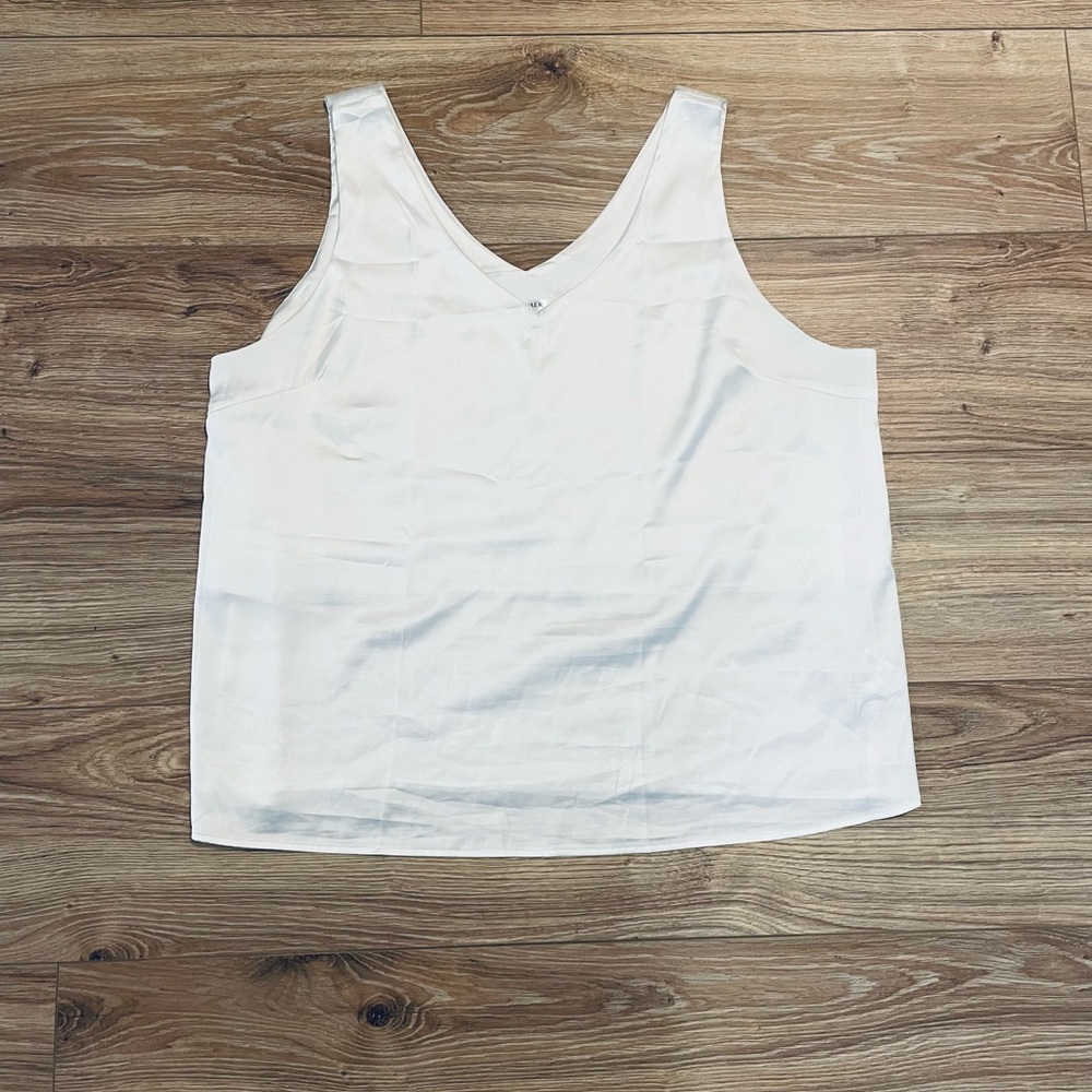 Elegant White V-Neck Tank Top